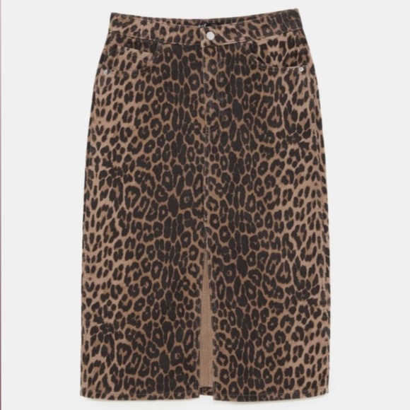 Zara leopard denim skirt - Picture 1 of 5